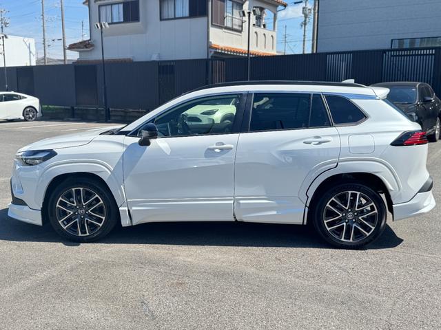 カローラクロス ハイブリッド Z モデリスタエアロ パノラマルーフ パノラミックビューモニター ブラインドスポットモニター アダプティブハイビーム ステアリングヒーター 安心降車アシスト アクセサリーコンセント ナノイーX 後期モデル(13枚目)