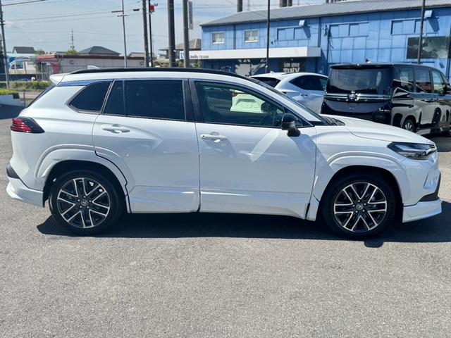 カローラクロス ハイブリッド Z モデリスタエアロ パノラマルーフ パノラミックビューモニター ブラインドスポットモニター アダプティブハイビーム ステアリングヒーター 安心降車アシスト アクセサリーコンセント ナノイーX 後期モデル(22枚目)