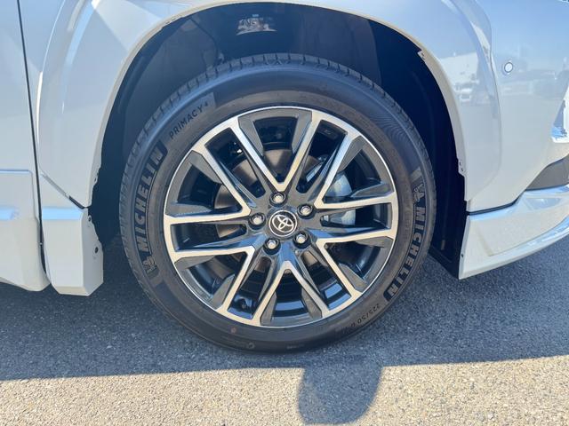 カローラクロス ハイブリッド Z モデリスタエアロ パノラマルーフ パノラミックビューモニター ブラインドスポットモニター アダプティブハイビーム ステアリングヒーター 安心降車アシスト アクセサリーコンセント ナノイーX 後期モデル(24枚目)