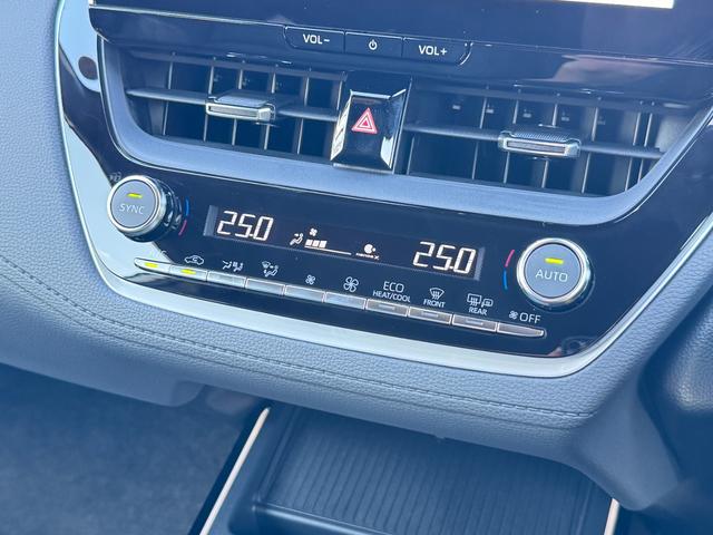 カローラクロス ハイブリッド Z モデリスタエアロ パノラマルーフ パノラミックビューモニター ブラインドスポットモニター アダプティブハイビーム ステアリングヒーター 安心降車アシスト アクセサリーコンセント ナノイーX 後期モデル(43枚目)