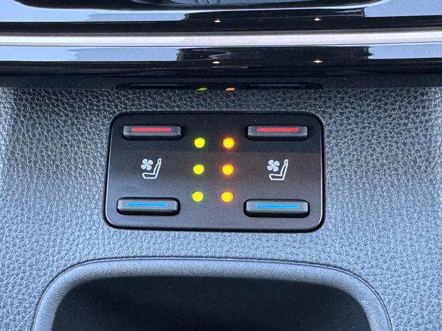 カローラクロス ハイブリッド Z モデリスタエアロ パノラマルーフ パノラミックビューモニター ブラインドスポットモニター アダプティブハイビーム ステアリングヒーター 安心降車アシスト アクセサリーコンセント ナノイーX 後期モデル(49枚目)