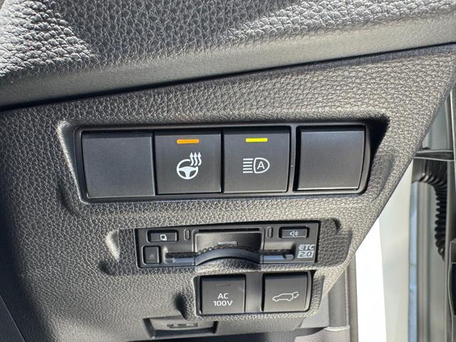 カローラクロス ハイブリッド Z モデリスタエアロ パノラマルーフ パノラミックビューモニター ブラインドスポットモニター アダプティブハイビーム ステアリングヒーター 安心降車アシスト アクセサリーコンセント ナノイーX 後期モデル(59枚目)