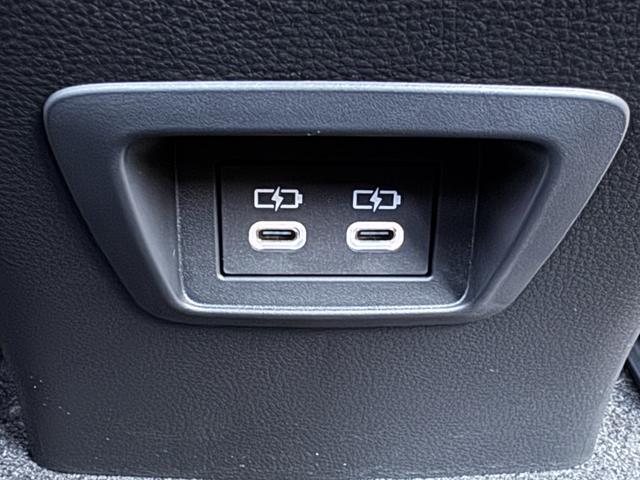 カローラクロス ハイブリッド Z モデリスタエアロ パノラマルーフ パノラミックビューモニター ブラインドスポットモニター アダプティブハイビーム ステアリングヒーター 安心降車アシスト アクセサリーコンセント ナノイーX 後期モデル(68枚目)