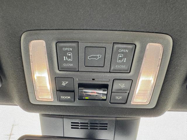 ヴォクシー ハイブリッドS-Z 快適利便パッケージ ユニバーサルステップ デジタルインナーミラー トヨタチームメイト アドバンストパーク パノラミックビューモニター ブラインドスポットモニター ヘッドアップディスプレイ ワンオーナー(39枚目)