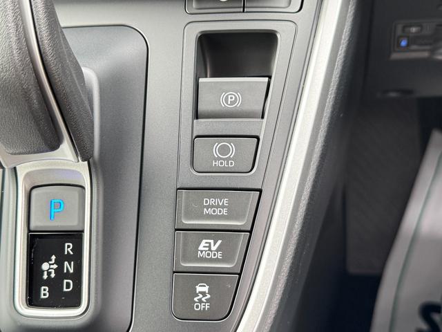 ヴォクシー ハイブリッドS-Z 快適利便パッケージ ユニバーサルステップ デジタルインナーミラー トヨタチームメイト アドバンストパーク パノラミックビューモニター ブラインドスポットモニター ヘッドアップディスプレイ ワンオーナー(49枚目)