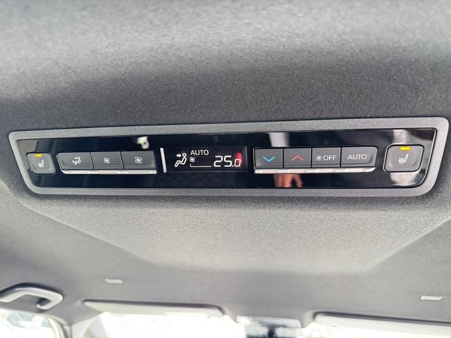 ヴォクシー ハイブリッドS-Z 快適利便パッケージ ユニバーサルステップ デジタルインナーミラー トヨタチームメイト アドバンストパーク パノラミックビューモニター ブラインドスポットモニター ヘッドアップディスプレイ ワンオーナー(70枚目)