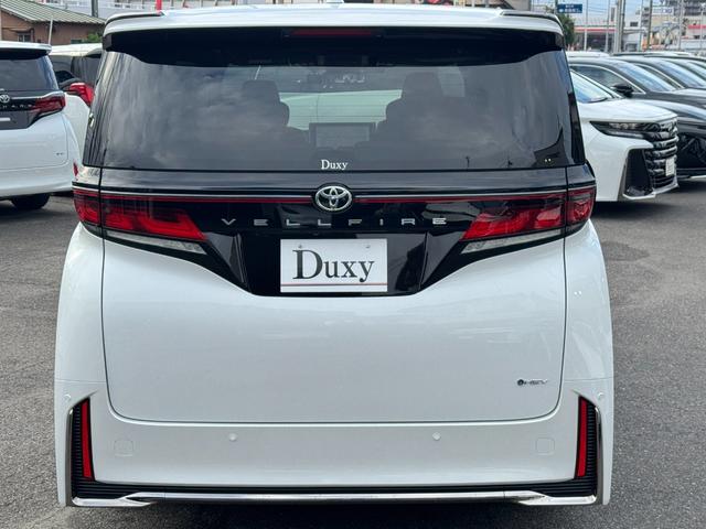 ヴェルファイアハイブリッド Ｚ　プレミア　１３．２型後席モニター　寒冷地仕様　左右独立ムーンルーフ　ヘッドアップディスプレイ　デジタルインナーミラー　左右独立ムーンルーフ　パノラミックビューモニタ　ブラインドスポットモニター　インテリアイルミ（16枚目）