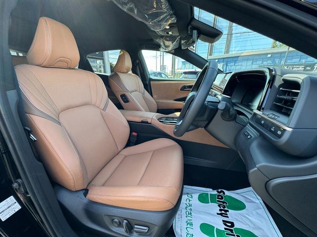 クラウンスポーツ Z モデリスタエアロ パノラマルーフ デジタルインナーミラー パノラミックビューモニター ブラインドスポットモニター アドバンストパーク 置くだけ充電 茶革シート アクセサリーコンセント フルセグTV(32枚目)