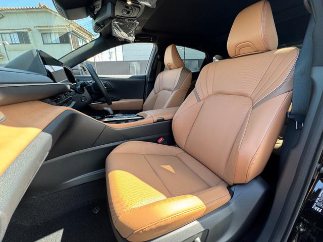 クラウンスポーツ Z モデリスタエアロ パノラマルーフ デジタルインナーミラー パノラミックビューモニター ブラインドスポットモニター アドバンストパーク 置くだけ充電 茶革シート アクセサリーコンセント フルセグTV(36枚目)