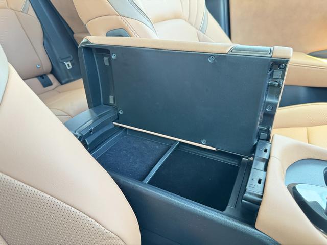 クラウンスポーツ Z モデリスタエアロ パノラマルーフ デジタルインナーミラー パノラミックビューモニター ブラインドスポットモニター アドバンストパーク 置くだけ充電 茶革シート アクセサリーコンセント フルセグTV(54枚目)