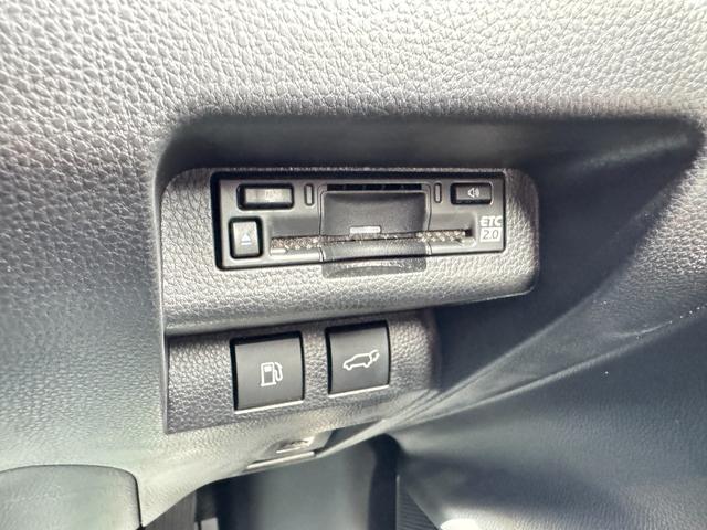 クラウンスポーツ Z モデリスタエアロ パノラマルーフ デジタルインナーミラー パノラミックビューモニター ブラインドスポットモニター アドバンストパーク 置くだけ充電 茶革シート アクセサリーコンセント フルセグTV(65枚目)