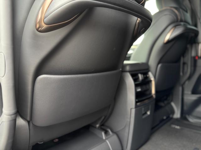 ヴェルファイアハイブリッド Z プレミア 13.2型後席モニター 寒冷地 HUD デジタルインナーミラー 左右独立ムーンルーフ パノラミックビューモニター ブラインドスポットモニター トヨタチームメイト アドバンストパーク スペアタイヤ(38枚目)