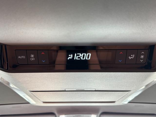 ヴェルファイアハイブリッド Z プレミア 13.2型有機EL後席モニター ユニバーサルステップ デジタルインナーミラー ヘッドアップディスプレイ 14インチディスプレイオーディオ 左右独立ムーンルーフ ドラレコ前後 ブラインドスポットモニタ(70枚目)