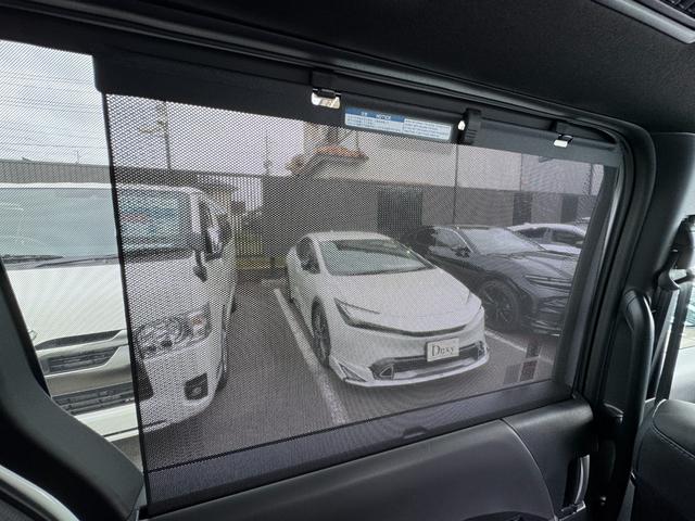 ヴォクシー ハイブリッドS-Z 快適利便パッケージ ユニバーサルステップ デジタルインナーミラー トヨタチームメイト アドバンストパーク パノラミックビューモニター ブラインドスポットモニター ヘッドアップディスプレイ ワンオーナー(72枚目)