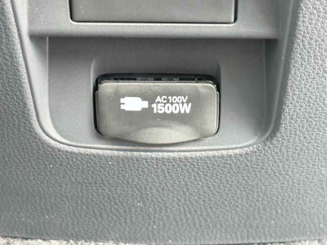 ヴォクシー ハイブリッドS-Z 快適利便パッケージ ユニバーサルステップ デジタルインナーミラー トヨタチームメイト アドバンストパーク パノラミックビューモニター ブラインドスポットモニター ヘッドアップディスプレイ ワンオーナー(74枚目)