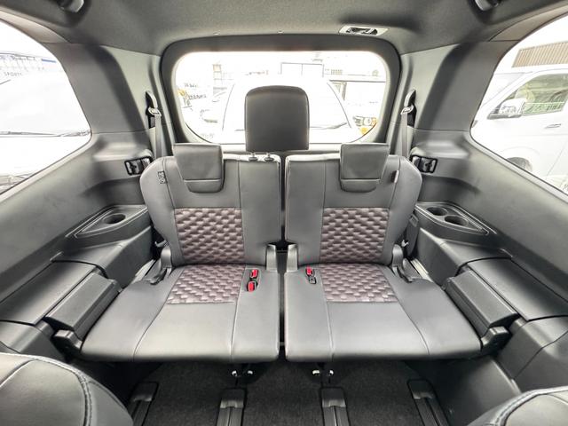 ヴォクシー ハイブリッドS-Z 快適利便パッケージ ユニバーサルステップ デジタルインナーミラー トヨタチームメイト アドバンストパーク パノラミックビューモニター ブラインドスポットモニター ヘッドアップディスプレイ ワンオーナー(75枚目)