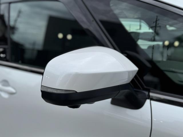 ヴェルファイアハイブリッド Ｚ　プレミア　１３．２型後席モニター　寒冷地　ＨＵＤ　デジタルインナーミラー　左右独立ムーンルーフ　パノラミックビューモニター　ブラインドスポットモニター　トヨタチームメイト　アドバンストパーク　スペアタイヤ（24枚目）