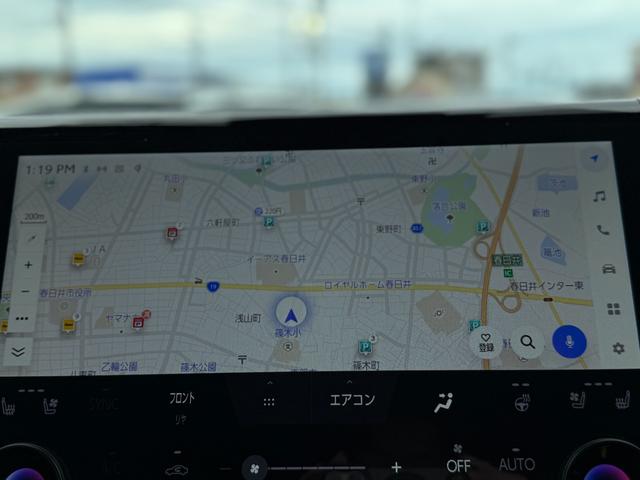 ヴェルファイアハイブリッド Ｚ　プレミア　１３．２型後席モニター　寒冷地　ＨＵＤ　デジタルインナーミラー　左右独立ムーンルーフ　パノラミックビューモニター　ブラインドスポットモニター　トヨタチームメイト　アドバンストパーク　スペアタイヤ（50枚目）