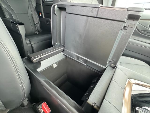 ヴェルファイアハイブリッド Ｚ　プレミア　１３．２型後席モニター　寒冷地　ＨＵＤ　デジタルインナーミラー　左右独立ムーンルーフ　パノラミックビューモニター　ブラインドスポットモニター　トヨタチームメイト　アドバンストパーク　スペアタイヤ（57枚目）