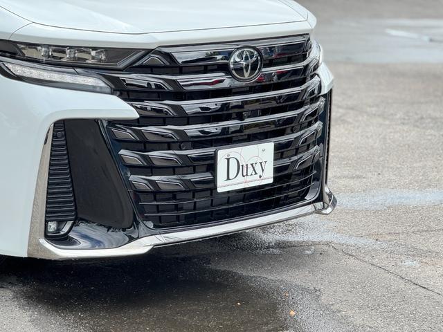 ヴェルファイアハイブリッド Ｚ　プレミア　１３．２型有機ＥＬ後席モニター　ユニバーサルステップ　左右独立ムーンルーフ　トヨタチームメイト　アドバンストパーク　パノラミックビューモニター　ブラインドスポットモニター　デジタルインナーミラー（8枚目）