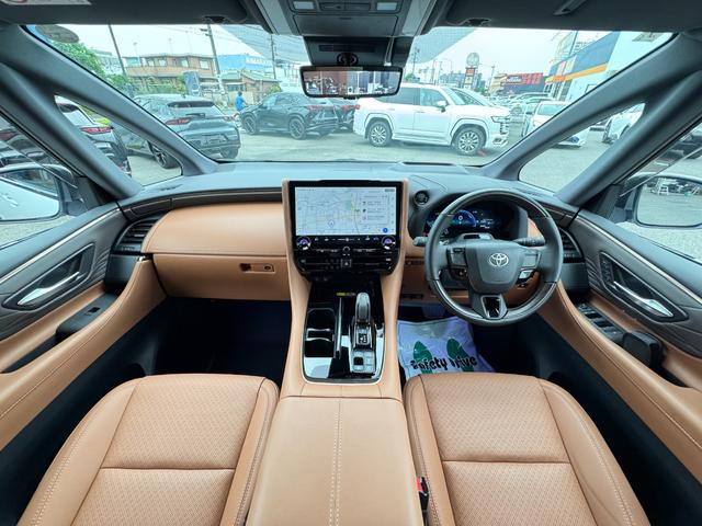 ヴェルファイアハイブリッド Ｚ　プレミア　１３．２型有機ＥＬ後席モニター　ユニバーサルステップ　左右独立ムーンルーフ　トヨタチームメイト　アドバンストパーク　パノラミックビューモニター　ブラインドスポットモニター　デジタルインナーミラー（32枚目）