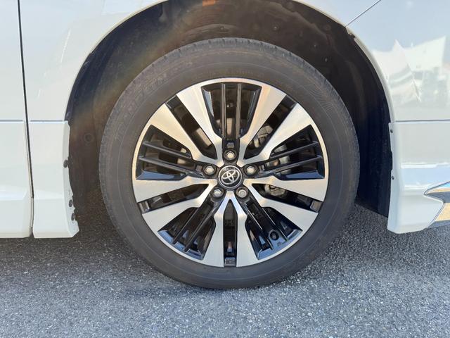 アルファード ２．５Ｓ　Ｃパッケージ　モデリスタエアロ　後席モニター　サンルーフ　デジタルインナーミラー　純正ディスプレイオーディオナビ　フルセグＴＶ　ＣＤ／ＤＶＤ　ブラインドスポットモニター　バックモニター　スペアタイヤ　シートヒーター（26枚目）