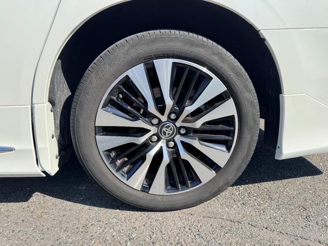 アルファード ２．５Ｓ　Ｃパッケージ　モデリスタエアロ　後席モニター　サンルーフ　デジタルインナーミラー　純正ディスプレイオーディオナビ　フルセグＴＶ　ＣＤ／ＤＶＤ　ブラインドスポットモニター　バックモニター　スペアタイヤ　シートヒーター（28枚目）