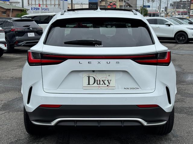 ＮＸ ＮＸ３５０ｈ　Ｆスポーツ　パノラマルーフ　オレンジキャリパー　デジタルインナーミラー　ヘッドアップディスプレイ　ルーフレール　パノラミックビューモニター　ブラインドスポットモニター　後席シートヒーター　純正ドライブレコーダー（16枚目）