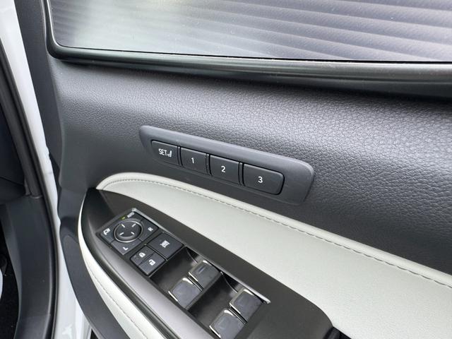 ＮＸ ＮＸ３５０ｈ　Ｆスポーツ　パノラマルーフ　オレンジキャリパー　デジタルインナーミラー　ヘッドアップディスプレイ　ルーフレール　パノラミックビューモニター　ブラインドスポットモニター　後席シートヒーター　純正ドライブレコーダー（34枚目）