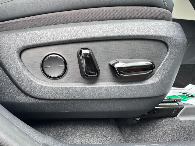 ＮＸ ＮＸ３５０ｈ　Ｆスポーツ　パノラマルーフ　オレンジキャリパー　デジタルインナーミラー　ヘッドアップディスプレイ　ルーフレール　パノラミックビューモニター　ブラインドスポットモニター　後席シートヒーター　純正ドライブレコーダー（36枚目）