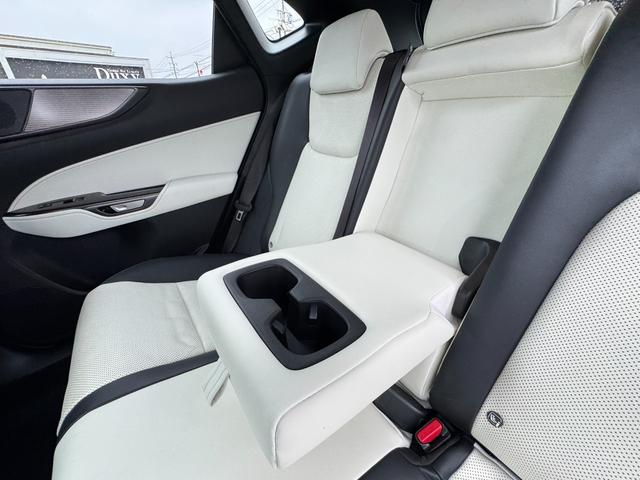 ＮＸ ＮＸ３５０ｈ　Ｆスポーツ　パノラマルーフ　オレンジキャリパー　デジタルインナーミラー　ヘッドアップディスプレイ　ルーフレール　パノラミックビューモニター　ブラインドスポットモニター　後席シートヒーター　純正ドライブレコーダー（67枚目）