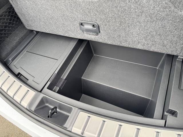 ＮＸ ＮＸ３５０ｈ　Ｆスポーツ　パノラマルーフ　オレンジキャリパー　デジタルインナーミラー　ヘッドアップディスプレイ　ルーフレール　パノラミックビューモニター　ブラインドスポットモニター　後席シートヒーター　純正ドライブレコーダー（75枚目）