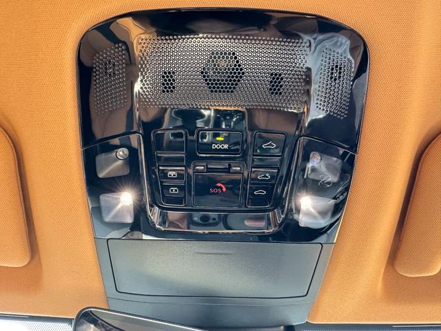 ＮＸ ＮＸ３５０ｈ　Ｆスポーツ　ＴＲＤエアロ　パノラマルーフ　オレンジキャリパー　１４インチＤＡナビ　アドバンストパーク　ヘーゼルレザーシート　パノラミックビューモニター　ブラインドスポットモニター　寒冷地　ヘッドアップディスプレイ（39枚目）