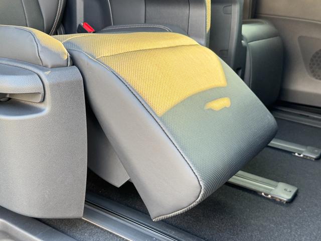 アルファードハイブリッド Ｚ　１３．２型後席モニター　ＨＵＤ　デジタルインナーミラー　寒冷地仕様　トヨタチームメイト　パノラミックビューモニター　アドバンストパーク　ブラインドスポットモニター　純正ナビ　ドライブレコーダー　ＥＴＣ（65枚目）