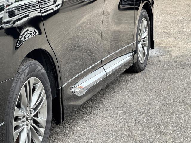 アルファードハイブリッド Ｚ　モデリスタエアロ　１３．２型有機ＥＬ後席モニター　トヨタチームメイト　左右独立ムーンルーフ　デジタルインナーミラ　ワイヤレス充電　スペアタイヤ　全方位カメラ　純正１４型ナビ　フルセグＴＶ　ＨＵＤ（23枚目）