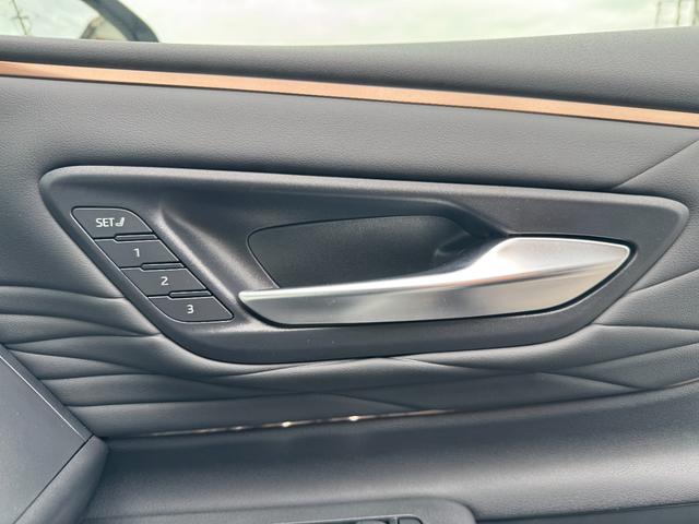 アルファードハイブリッド Ｚ　１３．２型後席モニター　デジタルインナーミラー　左右独立ムーンルーフ　パノラミックビューモニター　ブラインドスポットモニター　トヨタチームメイト　アドバンストパーク　ドライブレコーダー　フルセグＴＶ（33枚目）