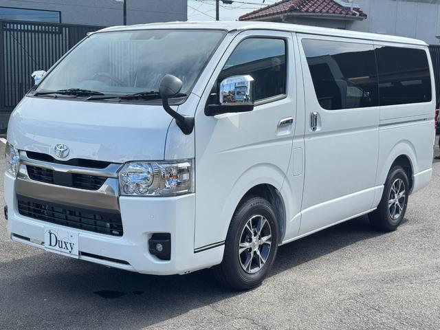 ハイエースバン ロングスーパーGL ダークプライムS 純正アルミホール パノラミックビューモニターカメラ デジタルインナーミラー フロントドアスカフプレート LEDヘッド 両側電動パワースライド アクセサリーコンセント フェンダーミラー 特別仕様車(10枚目)