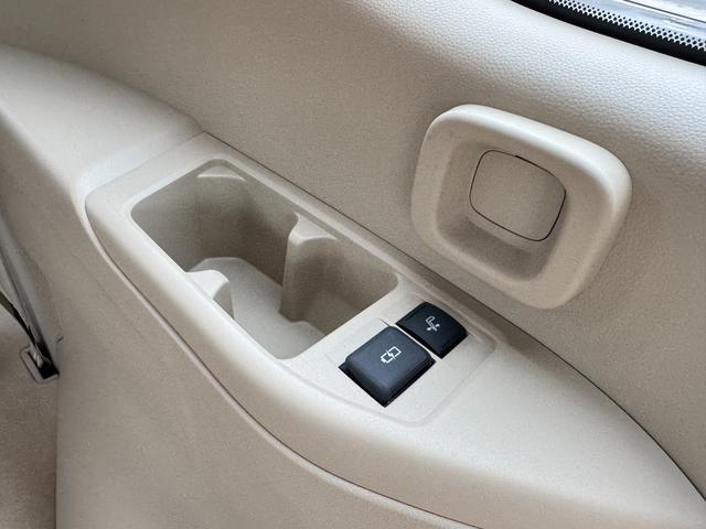 【ＵＳＢポート】スマートフォンや、そのほかの電子機器の充電にお使いいただけます！また、弊社オリジナルのアロマディフューザーも販売しておりますので、そちらにもお使いいただけます！ご連絡お待ちしております