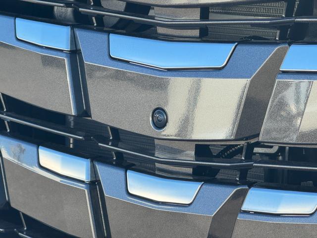 アルファード Ｚ　モデリスタエアロ　１３．２型有機ＥＬ後席モニター　ユニバーサルステップ　デジタルインナーミラー　左右独立ムーンルーフ　パノラミックビューモニター　ブラインドスポットモニター　ドライブレコーダー　ＡＨＳ（14枚目）