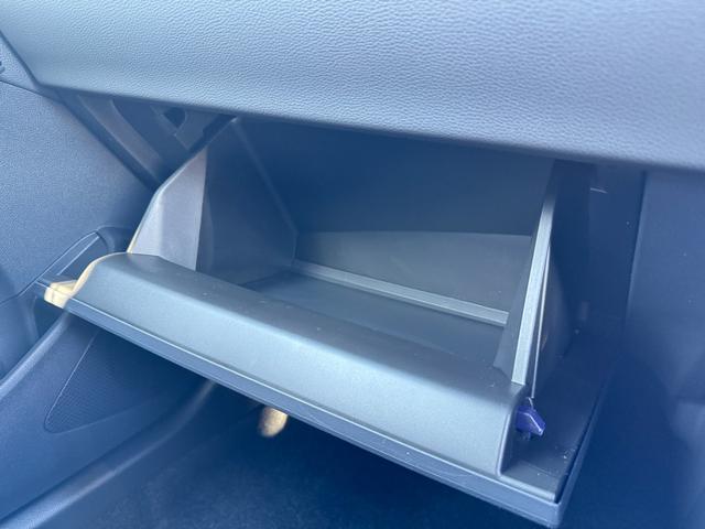 カローラクロス ハイブリッド　Ｚ　改後　パノラマルーフ　寒冷地仕様　パノラミックビューモニター　ブラインドスポットモニター　アドバンストパーク　ステアリングヒーター　１０．５インチディスプレイナビ　フルセグＴＶ　ドライブレコーダー（59枚目）