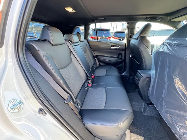 カローラクロス ハイブリッド　Ｚ　改後　パノラマルーフ　寒冷地仕様　パノラミックビューモニター　ブラインドスポットモニター　アドバンストパーク　ステアリングヒーター　１０．５インチディスプレイナビ　フルセグＴＶ　ドライブレコーダー（61枚目）