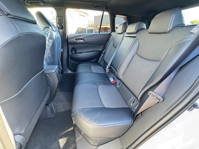 カローラクロス ハイブリッド　Ｚ　改後　パノラマルーフ　寒冷地仕様　パノラミックビューモニター　ブラインドスポットモニター　アドバンストパーク　ステアリングヒーター　１０．５インチディスプレイナビ　フルセグＴＶ　ドライブレコーダー（62枚目）