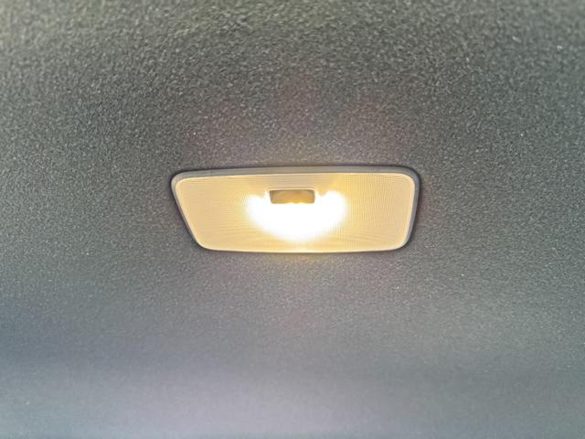 カローラクロス ハイブリッド　Ｚ　改後　パノラマルーフ　寒冷地仕様　パノラミックビューモニター　ブラインドスポットモニター　アドバンストパーク　ステアリングヒーター　１０．５インチディスプレイナビ　フルセグＴＶ　ドライブレコーダー（67枚目）