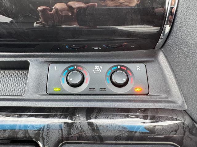 アルファード 2.5S Cパッケージ モデリスタエアロ 後席モニター サンルーフ デジタルミラー ブラインドスポットモニター 9インチディスプレイオーディオ レーダークルーズコントロール アクセサリーコンセント ベンチレーション BSM(40枚目)