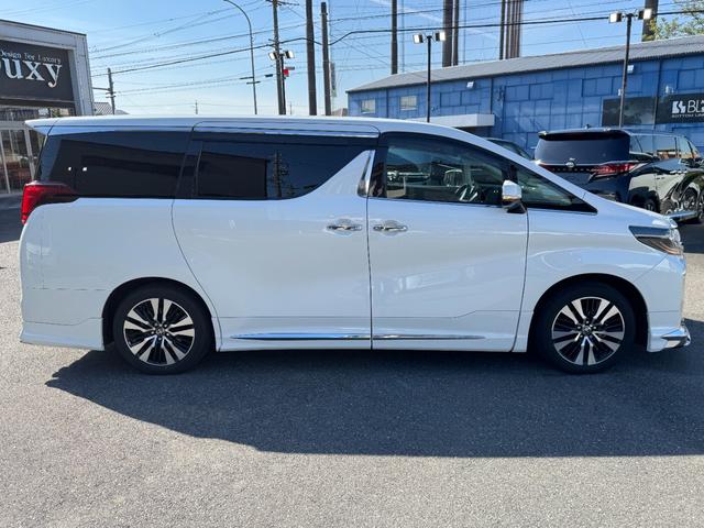 アルファード 2.5S Cパッケージ モデリスタエアロ 後席モニター サンルーフ デジタルインナーミラー 純正ディスプレイオーディオナビ フルセグTV CD/DVD ブラインドスポットモニター バックモニター スペアタイヤ シートヒーター(23枚目)