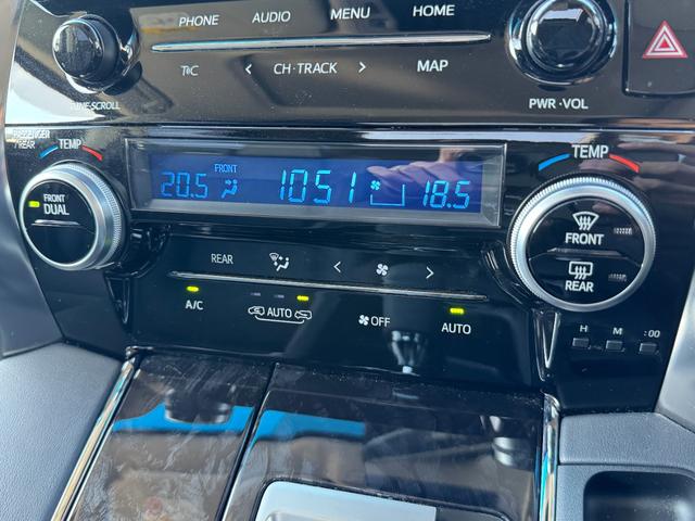 アルファード 2.5S Cパッケージ モデリスタエアロ 後席モニター サンルーフ デジタルインナーミラー 純正ディスプレイオーディオナビ フルセグTV CD/DVD ブラインドスポットモニター バックモニター スペアタイヤ シートヒーター(43枚目)