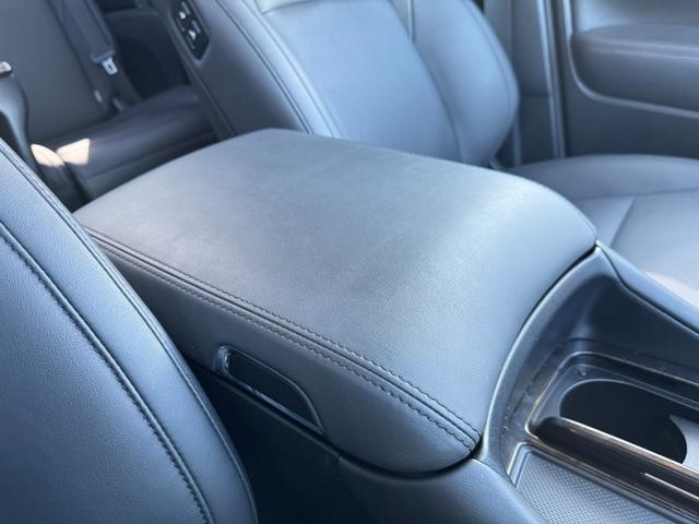 アルファード 2.5S Cパッケージ モデリスタエアロ 後席モニター サンルーフ デジタルインナーミラー 純正ディスプレイオーディオナビ フルセグTV CD/DVD ブラインドスポットモニター バックモニター スペアタイヤ シートヒーター(49枚目)