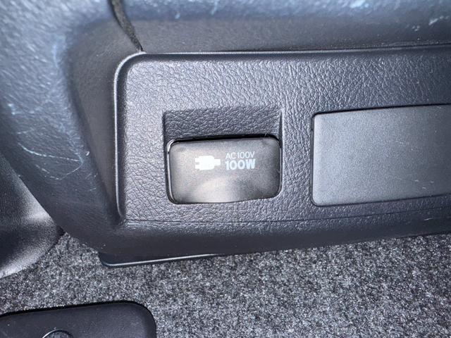 アルファード 2.5S Cパッケージ モデリスタエアロ 後席モニター サンルーフ デジタルインナーミラー 純正ディスプレイオーディオナビ フルセグTV CD/DVD ブラインドスポットモニター バックモニター スペアタイヤ シートヒーター(65枚目)