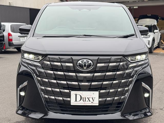 アルファードハイブリッド Ｚ　１３．２型後席モニター　左右独立ムーンルーフ　デジタルインナーミラー　スペアタイヤ　パノラミックビューモニター　アドバンストパーク　ヘッドアップディスプレイ　ブラインドスポットモニター　ＡＣ１００Ｖ（11枚目）