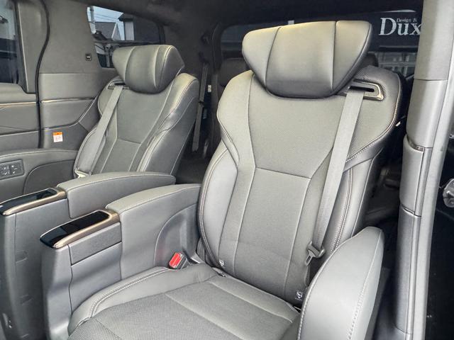 アルファードハイブリッド Ｚ　１３．２型後席モニター　左右独立ムーンルーフ　デジタルインナーミラー　スペアタイヤ　パノラミックビューモニター　アドバンストパーク　ヘッドアップディスプレイ　ブラインドスポットモニター　ＡＣ１００Ｖ（63枚目）